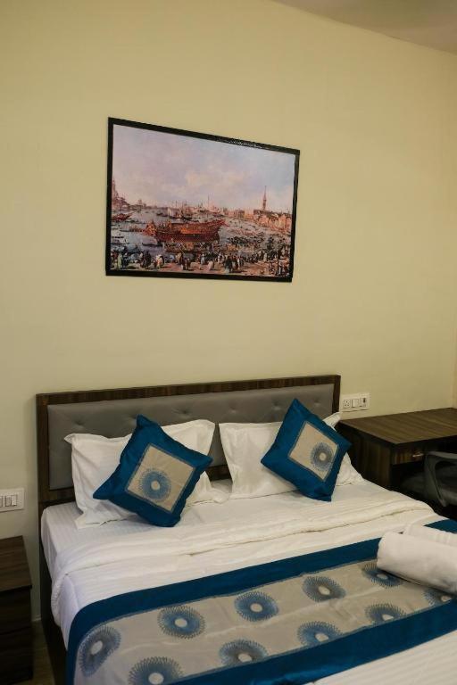 Hotel Vrc Мумбаи Экстерьер фото
