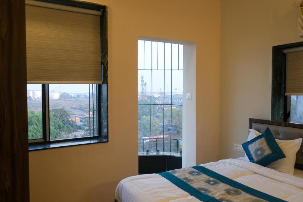 Hotel Vrc Мумбаи Экстерьер фото